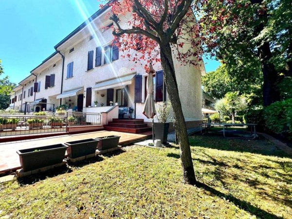 casa indipendente in vendita a Scandiano