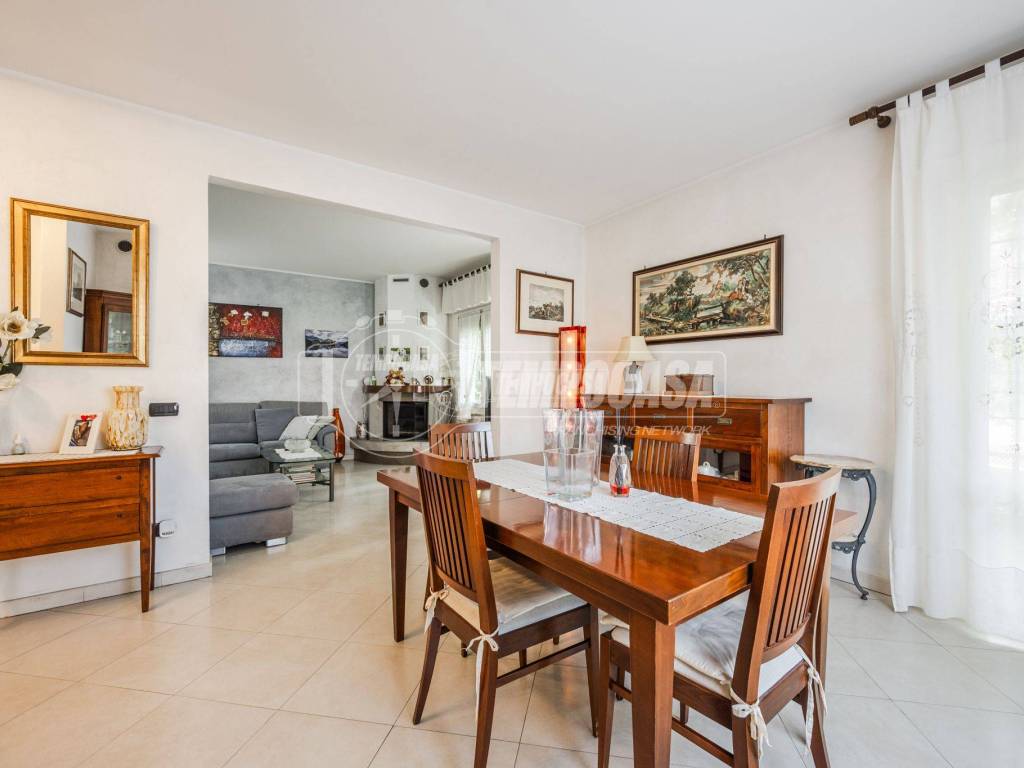 casa indipendente in vendita a Scandiano
