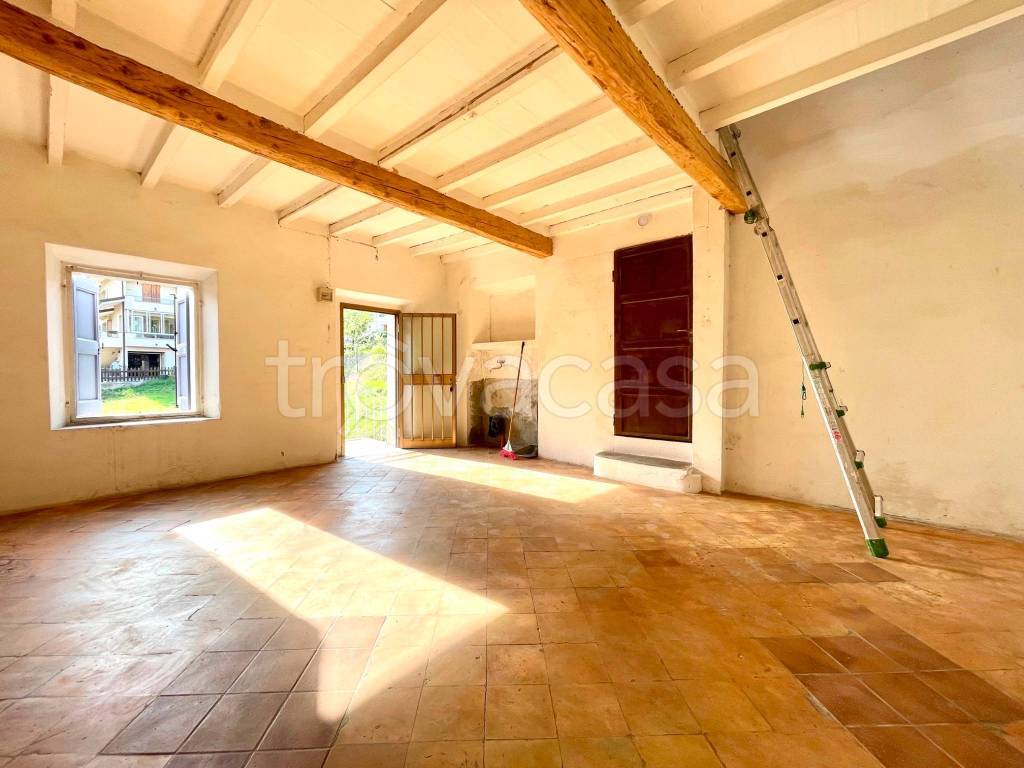 casa indipendente in vendita a Scandiano in zona Rondinara