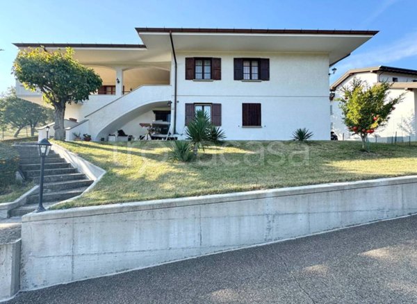 casa indipendente in vendita a Scandiano