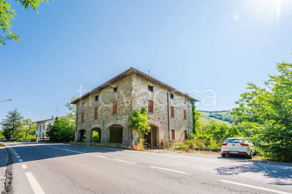 casa indipendente in vendita a Scandiano in zona Rondinara