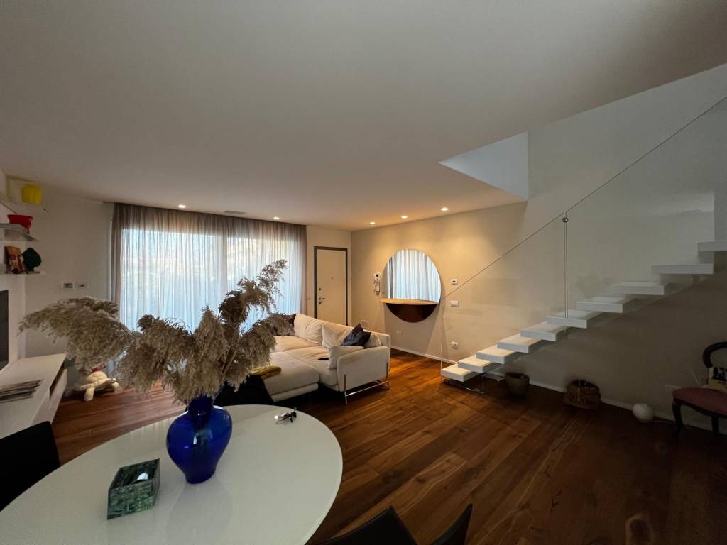 casa indipendente in vendita a Scandiano