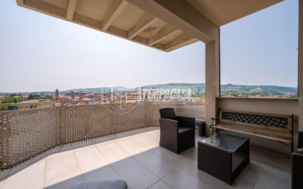 appartamento in vendita a Scandiano in zona Pratissolo