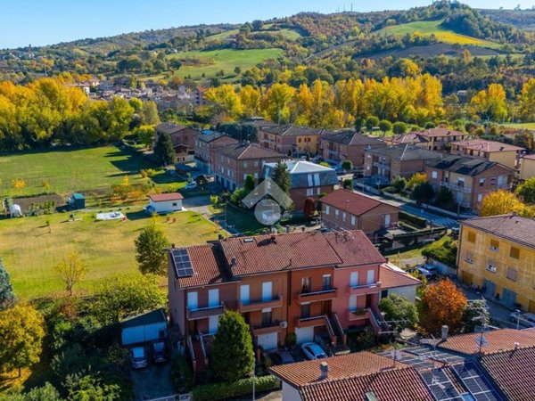 casa indipendente in vendita a Scandiano in zona Iano
