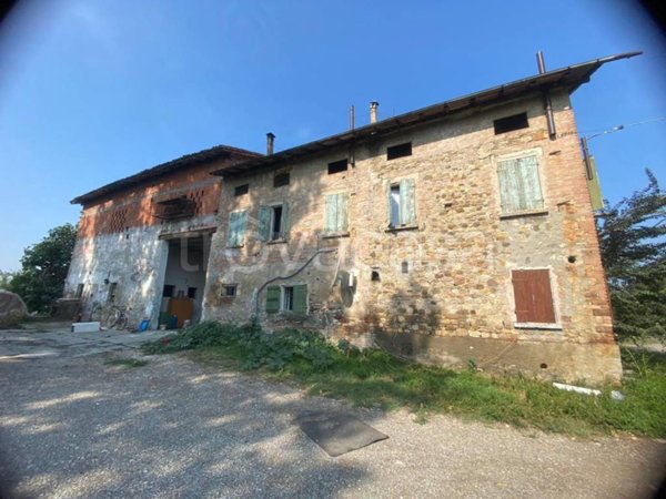 appartamento in vendita a Scandiano in zona Fellegara