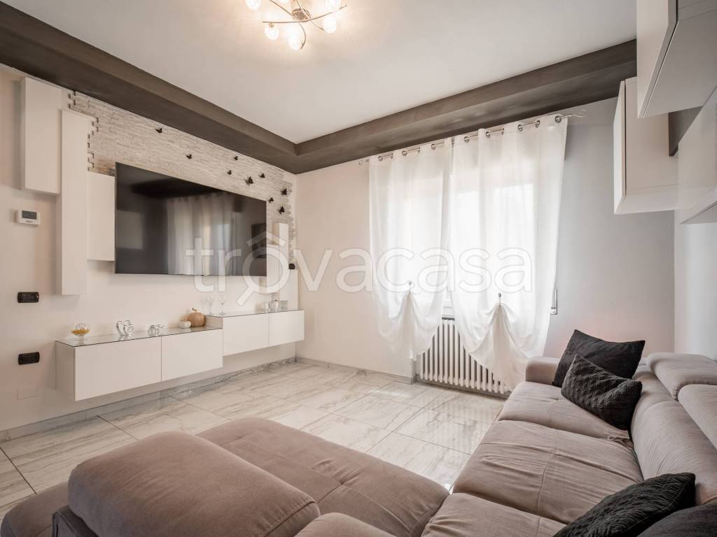 casa indipendente in vendita a Scandiano