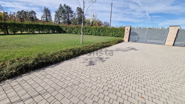 casa indipendente in vendita a Scandiano