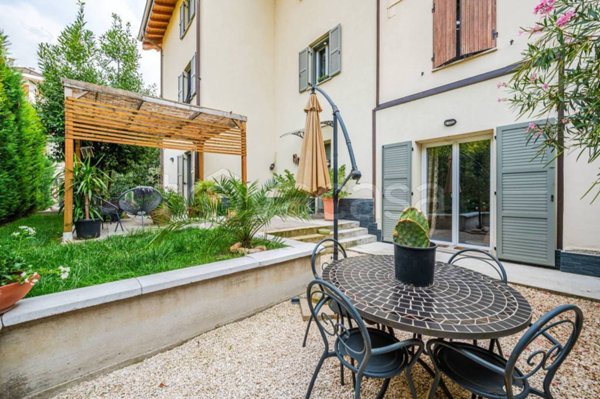 casa indipendente in vendita a Scandiano