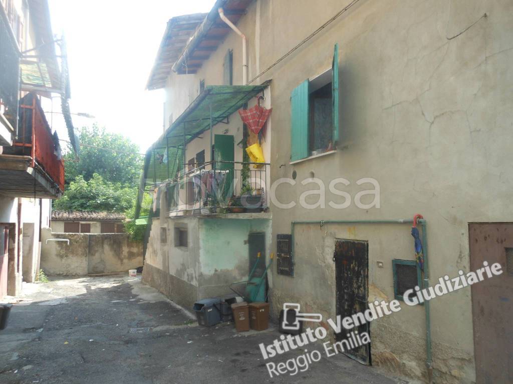 appartamento in vendita a Scandiano in zona Ca' de' Caroli