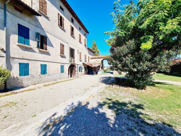 casale in vendita a Scandiano