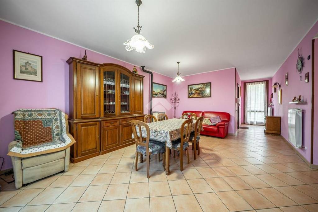 casa indipendente in vendita a Scandiano in zona Ca' de' Caroli