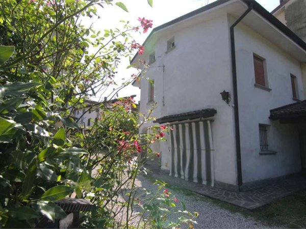 appartamento in vendita a Scandiano in zona San Ruffino