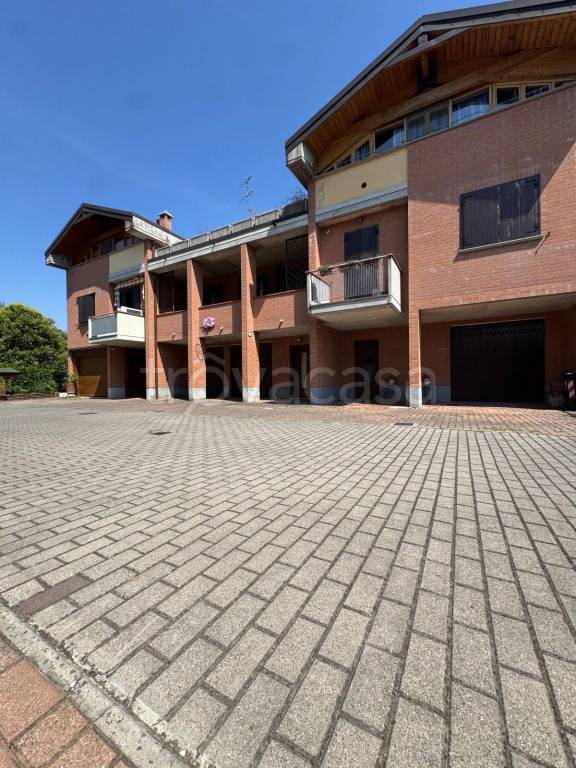 casa indipendente in vendita a Scandiano in zona Bosco