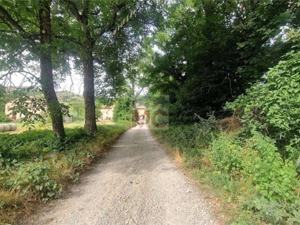 casa indipendente in vendita a Scandiano in zona Rondinara