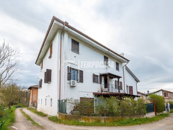 casa indipendente in vendita a Scandiano