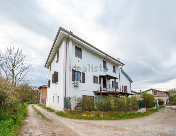 casa indipendente in vendita a Scandiano