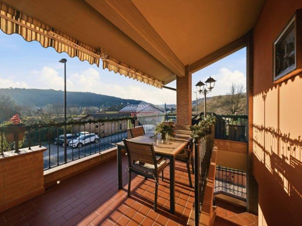 casa indipendente in vendita a Scandiano in zona Iano