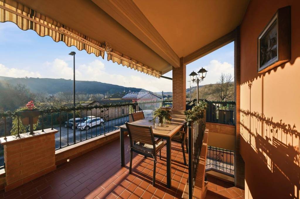 casa indipendente in vendita a Scandiano in zona Iano