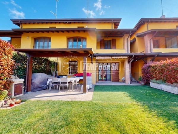 appartamento in vendita a Scandiano in zona Iano