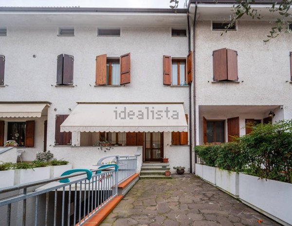 casa indipendente in vendita a Scandiano