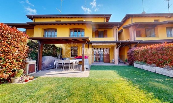 casa indipendente in vendita a Scandiano in zona Iano