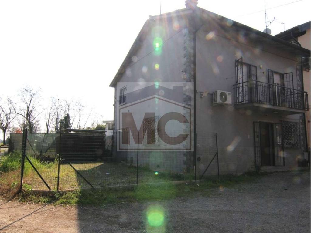 casa indipendente in vendita a Scandiano in zona Arceto