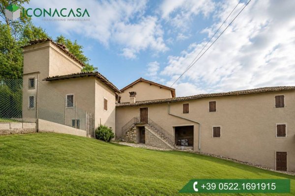 casa indipendente in vendita a Scandiano in zona Rondinara