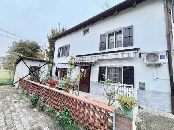 casa indipendente in vendita a Scandiano in zona Cacciola