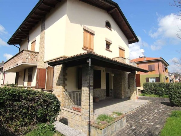 casa indipendente in vendita a Scandiano