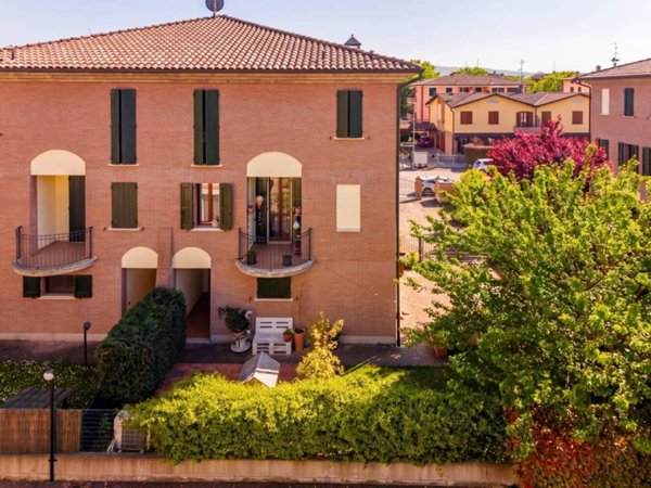 casa indipendente in vendita a Scandiano in zona Arceto