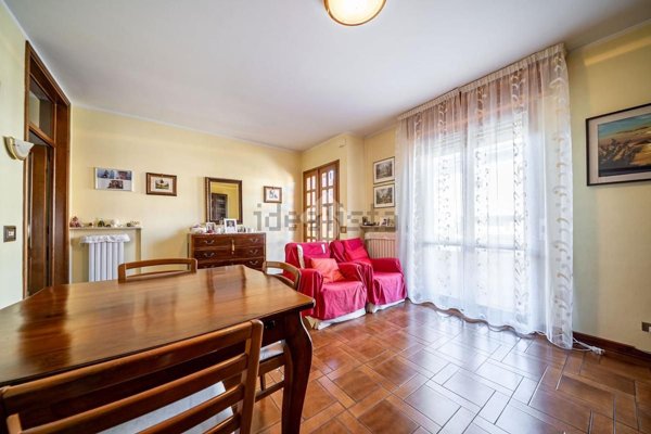casa indipendente in vendita a Scandiano in zona Iano