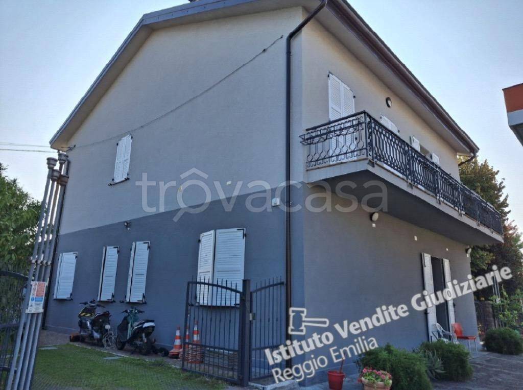 appartamento in vendita a Scandiano in zona Pratissolo