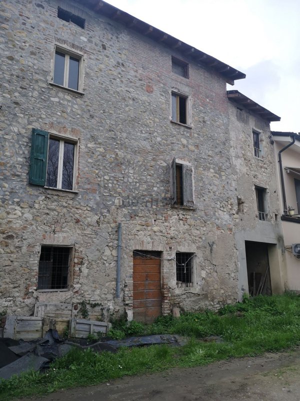 casa indipendente in vendita a Scandiano