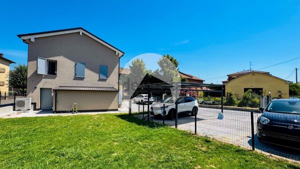 appartamento in vendita a Scandiano in zona Arceto