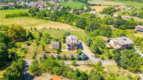 casa indipendente in vendita a Scandiano in zona Ventoso