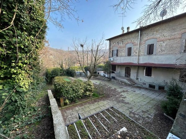 appartamento in vendita a Scandiano in zona Iano