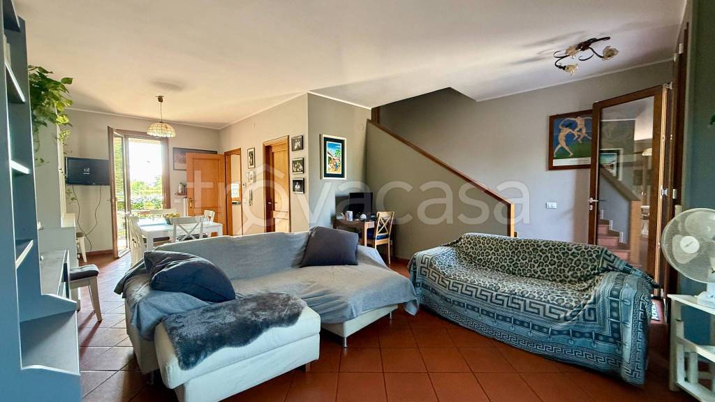 casa indipendente in vendita a Scandiano in zona Bosco