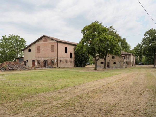 casa indipendente in vendita a Scandiano