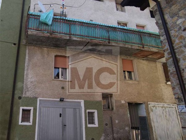 casa indipendente in vendita a Scandiano in zona Ca' de' Caroli