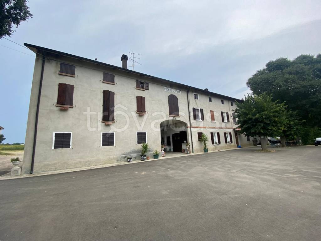 capannone in vendita a Scandiano in zona Iano