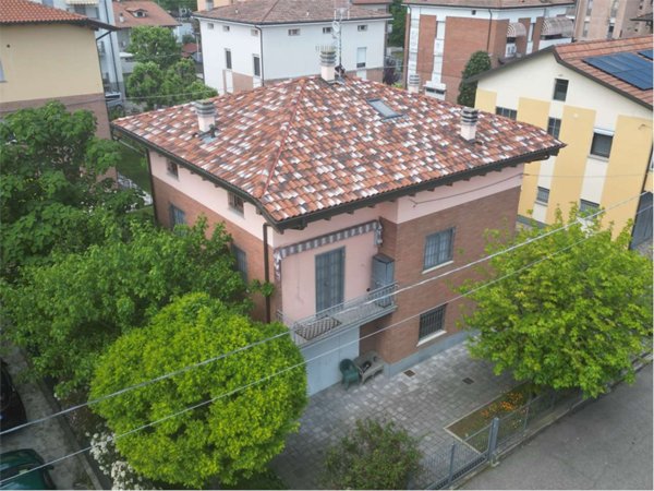 casa indipendente in vendita a Scandiano in zona Arceto