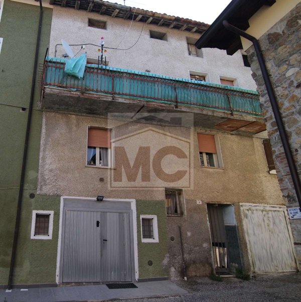 casa indipendente in vendita a Scandiano in zona Ca' de' Caroli