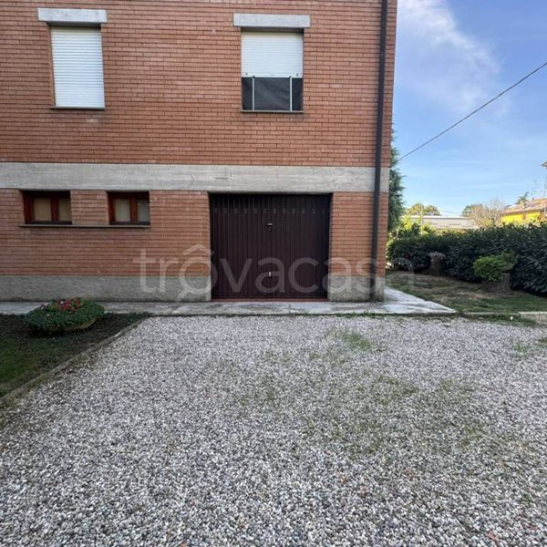 box auto in vendita a Scandiano in zona Pratissolo