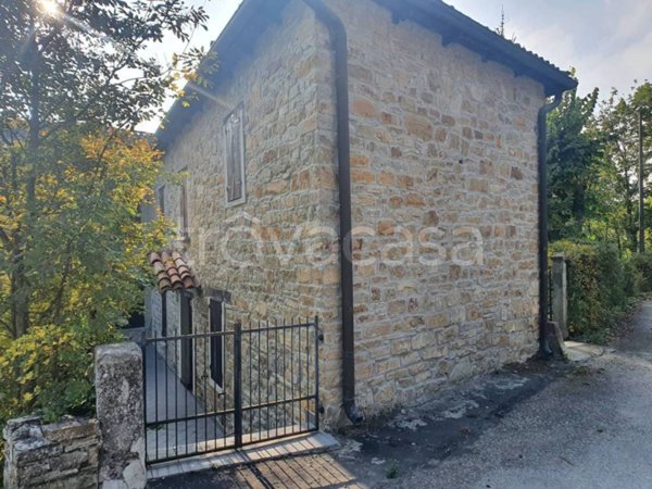 casa indipendente in vendita a Toano in zona Cerredolo