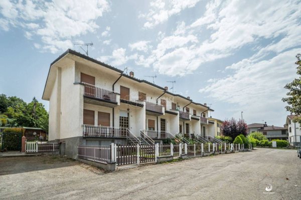 casa indipendente in vendita a Toano