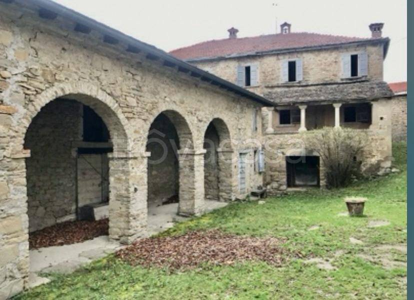 casa indipendente in vendita a Toano in zona Ca'di Guglio