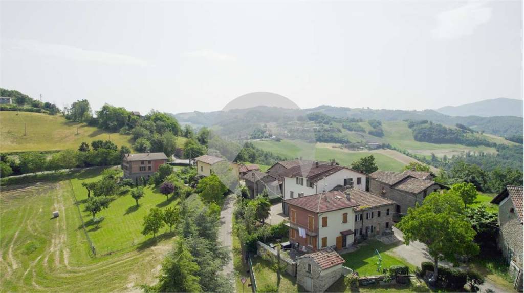 casa indipendente in vendita a Toano