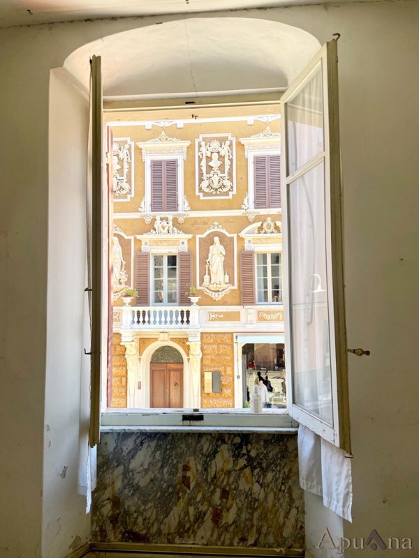 appartamento in vendita a Toano in zona Massa