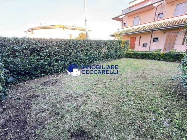 casa indipendente in vendita a Toano in zona Massa