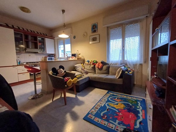 appartamento in vendita a Toano in zona Massa